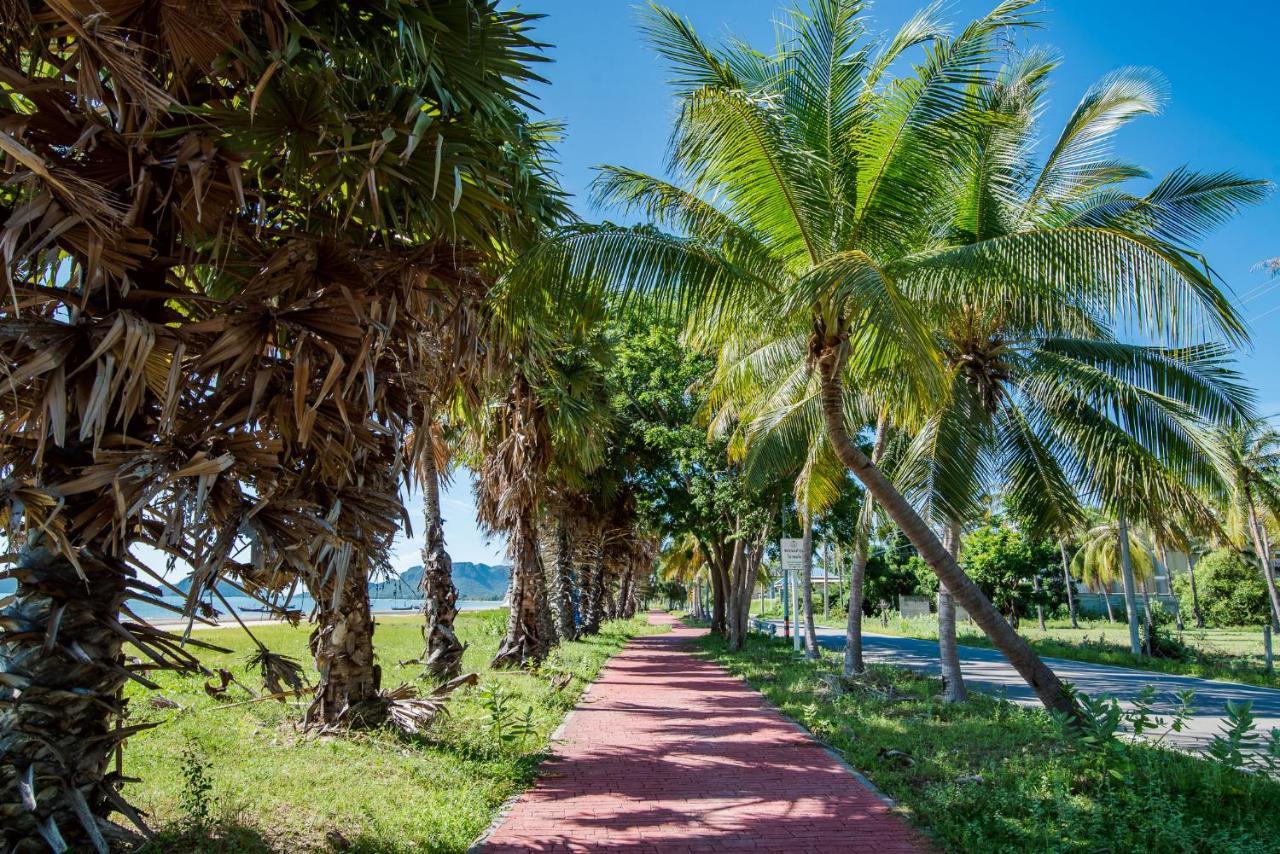 The Beach Village Resort Sam Roi Yot Exterior photo